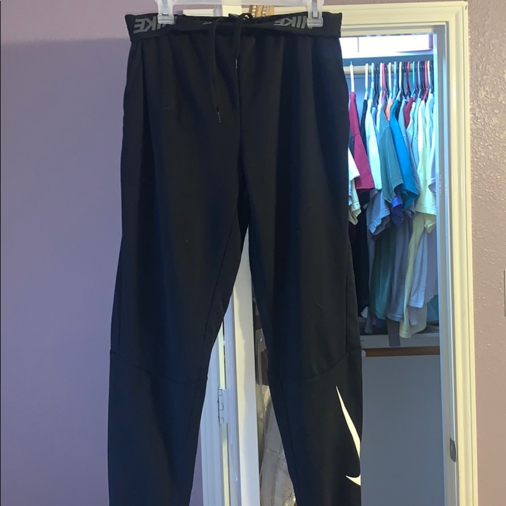 Nike joggers